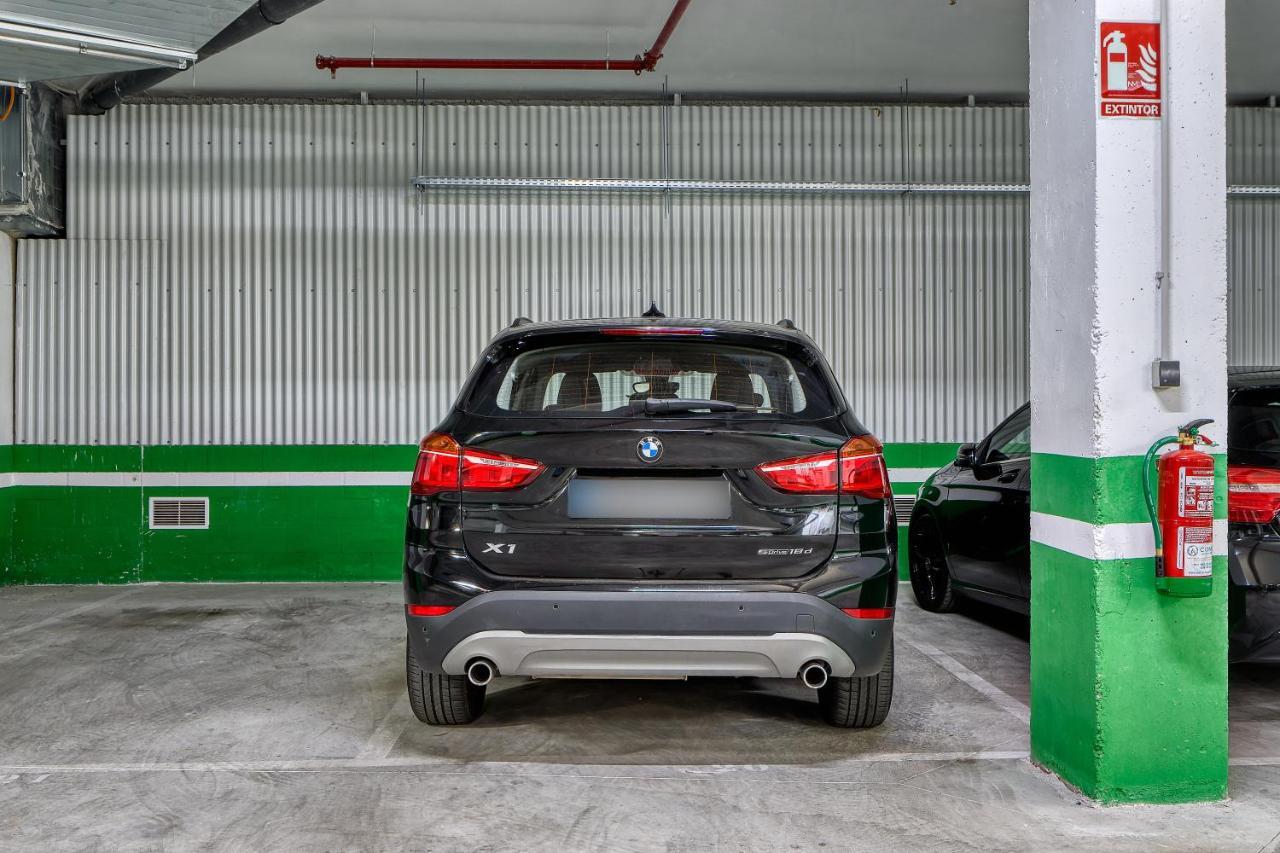Ab Vialia Estacion Suitemalaga - Parking エクステリア 写真